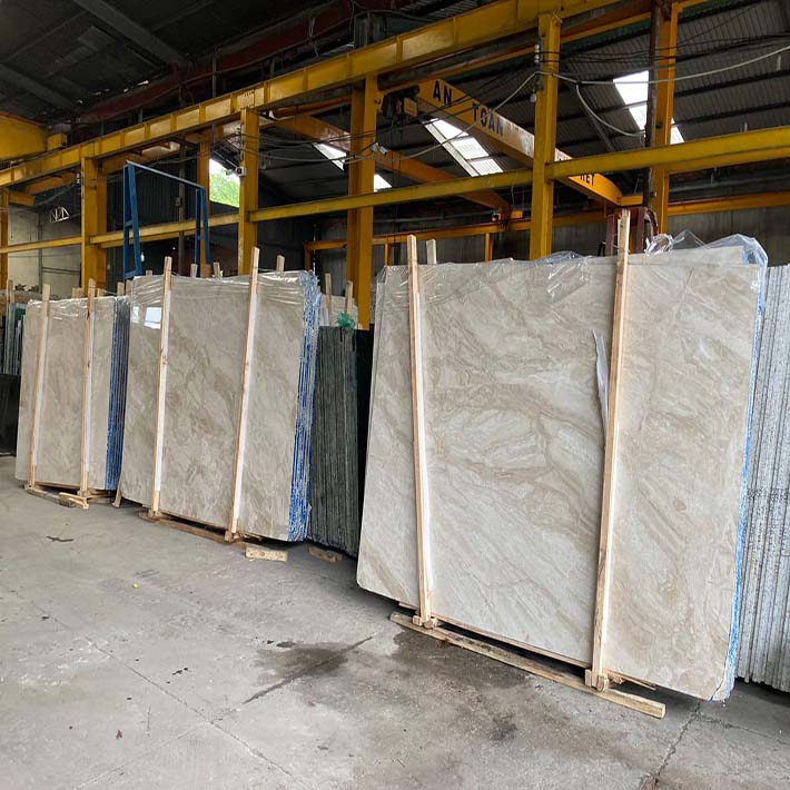 đá hoa cương marble onyx trắng vân xanh